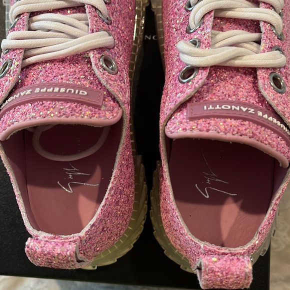 NEW Authentic Giuseppe Zanotti Sneakers - Picture 6 of 10